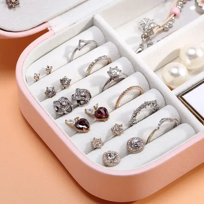 Timeless Luxe Jewelry Case - Image 33989313036378