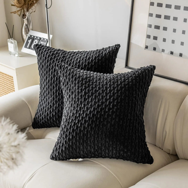 Luxurious Polyester & Cotton Cushion Cover