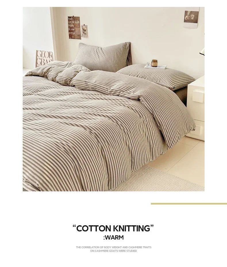 4-Piece Japan Style Plaid Duvet Cover Set – Elegant, Soft &amp; Skin-Friendly