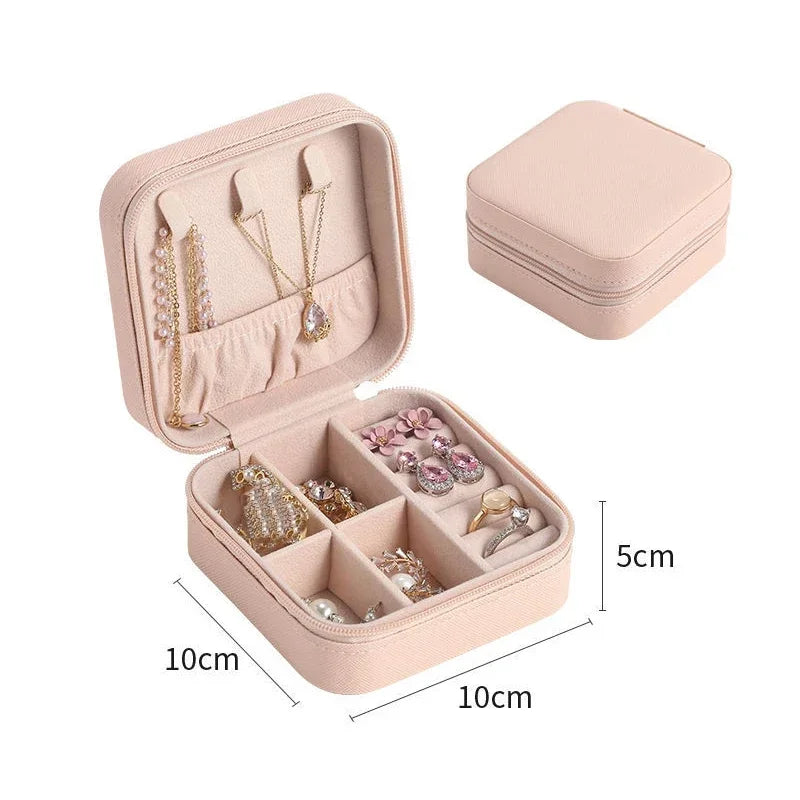 Timeless Luxe Jewelry Case - Image 33989312970842