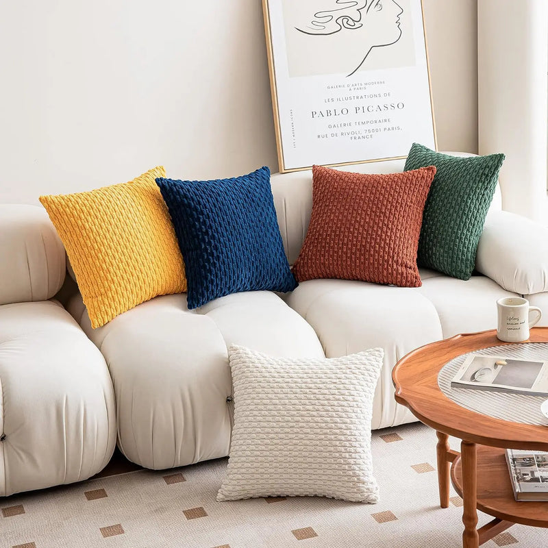 Luxurious Polyester & Cotton Cushion Cover