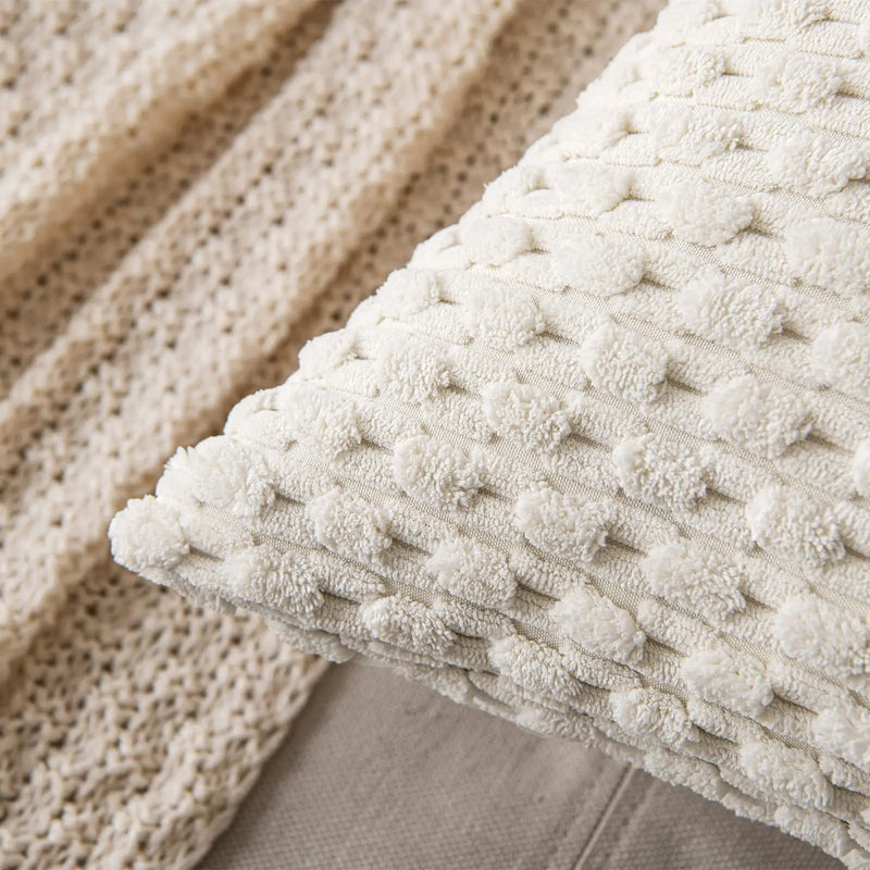 Luxurious Polyester & Cotton Cushion Cover