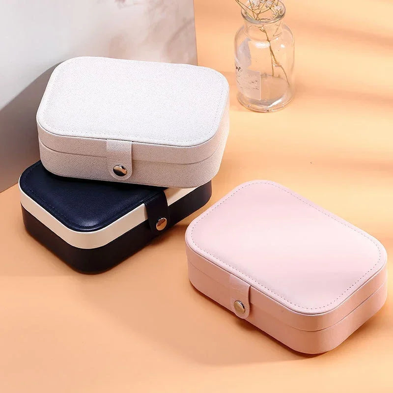Timeless Luxe Jewelry Case - Image 33989313331290